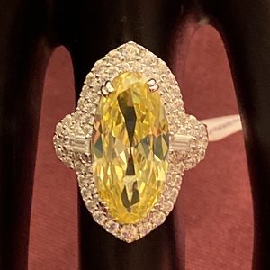 BL 11.72ctw Canary & White Diamond Simulants